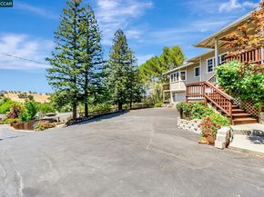631 La Vista Rd, Walnut Creek CA 94598