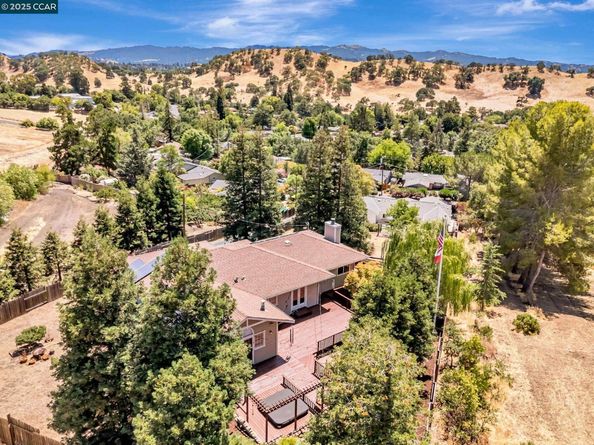 631 La Vista Rd, Walnut Creek CA 94598
