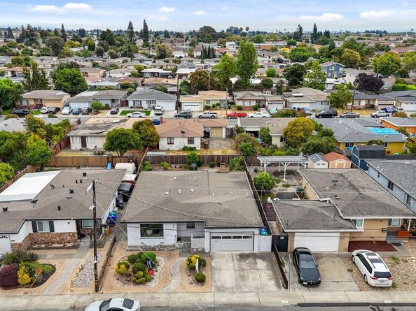 334 Oxford Street, Hayward CA 94541