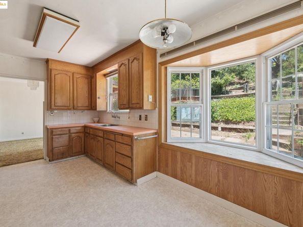 4751 Lincoln Ave, Oakland CA 94602