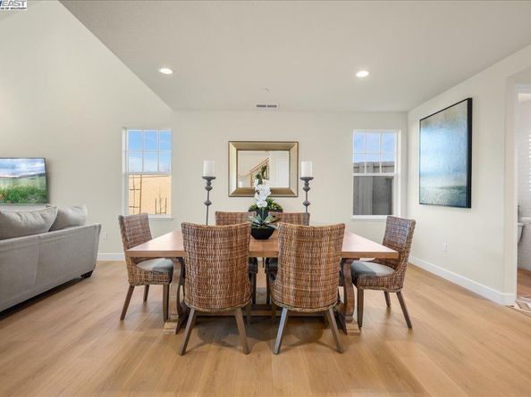 5375 Singh Circle, Union City CA 94587