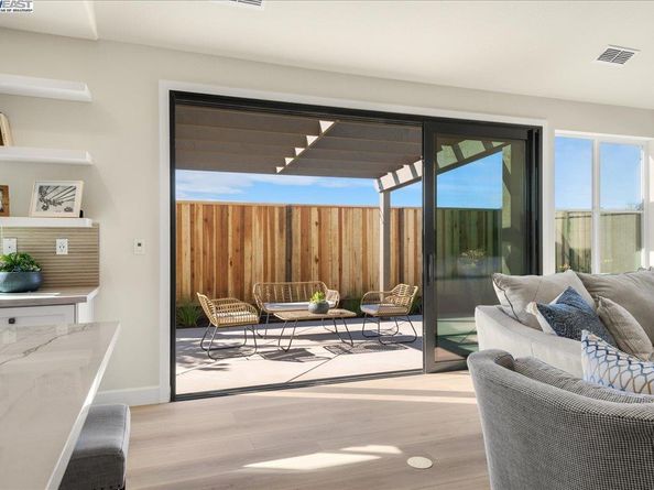 5375 Singh Circle, Union City CA 94587