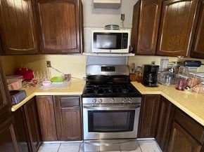 9501 Castlewood Street, Oakland CA 94603