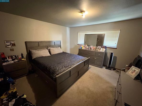 9501 Castlewood Street, Oakland CA 94603