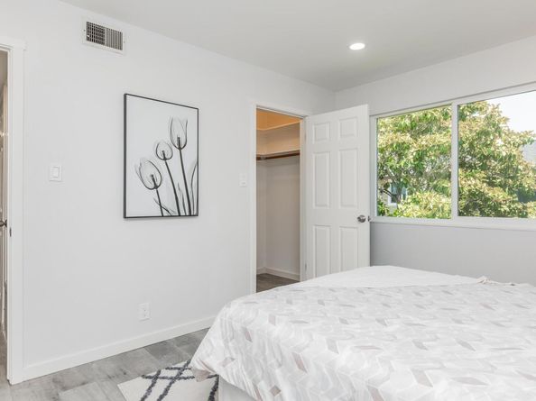1965 Ascot Dr 6, Moraga CA 94556