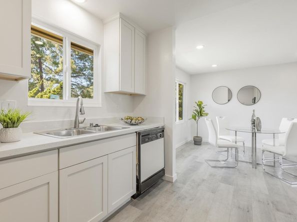 1965 Ascot Dr 6, Moraga CA 94556