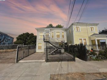 537 Chester St