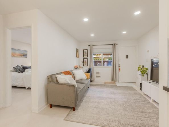 408 Boardwalk Ave 1, San Bruno CA 94066