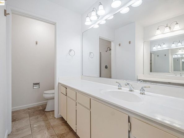 18018 Sahara Rd, Hayward CA 94541