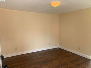 4114 E 17Th St, Oakland CA 94601
