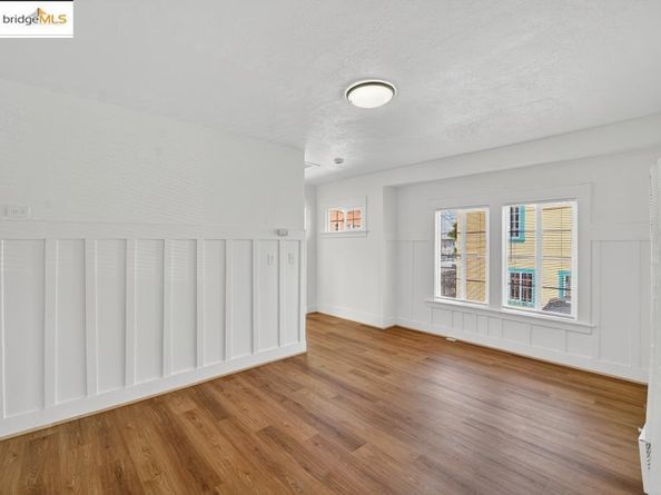 4114 E 17Th St, Oakland CA 94601