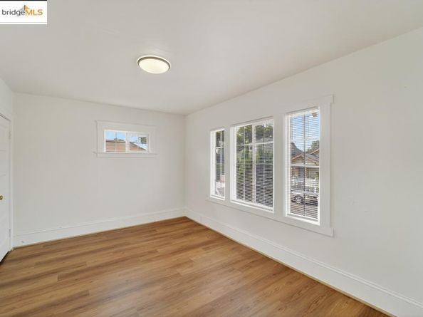 4114 E 17Th St, Oakland CA 94601