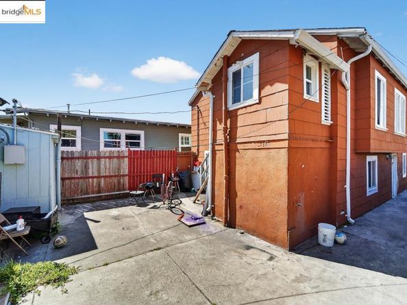 4114 E 17Th St, Oakland CA 94601