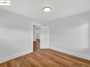 4114 E 17Th St, Oakland CA 94601