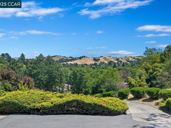 645 Evelyn Ct, Lafayette CA 94549