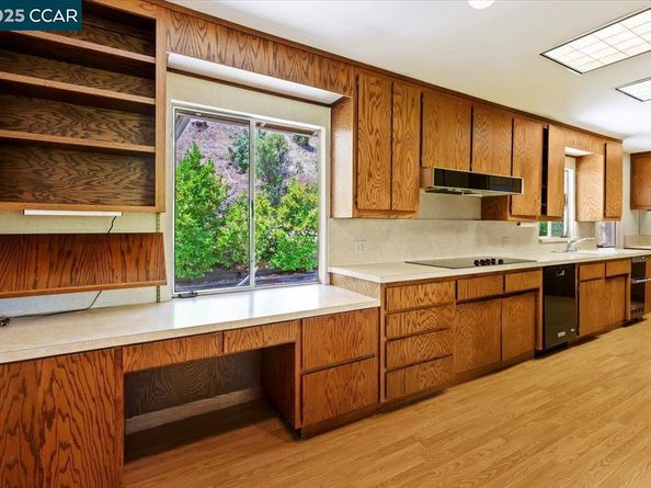 645 Evelyn Ct, Lafayette CA 94549