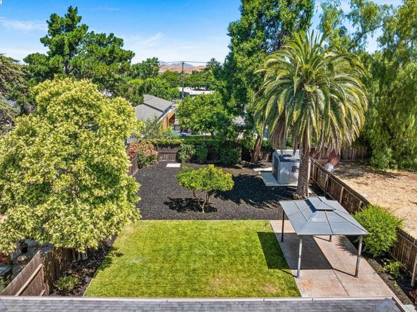 1244 Locust St, Livermore CA 94551