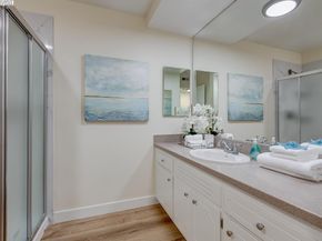 1001 Shoreline Dr 301, Alameda CA 94501