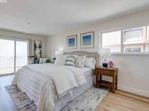 1001 Shoreline Dr 301, Alameda CA 94501