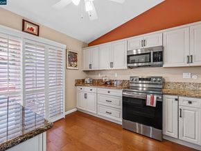 1496 Ashwood Dr, Martinez CA 94553