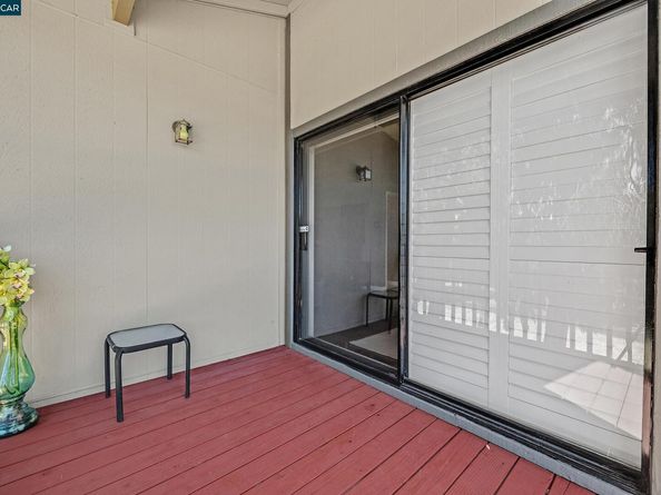 1496 Ashwood Dr, Martinez CA 94553