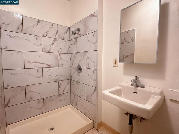 3316 Macarthur Blvd, Oakland CA 94602