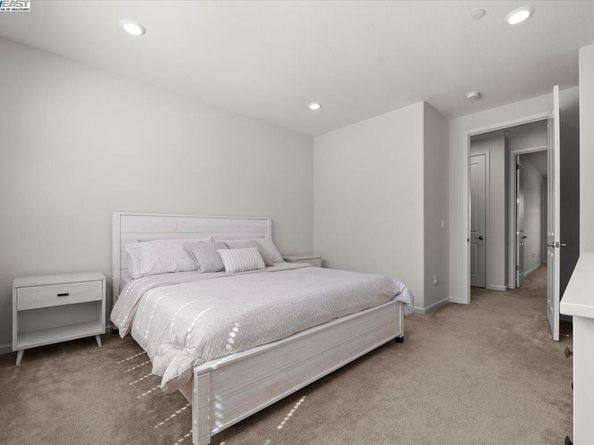 7090 Stags Leap Ln, Dublin CA 94568