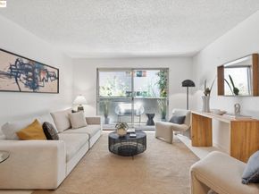 150 Pearl St 212, Oakland CA 94611
