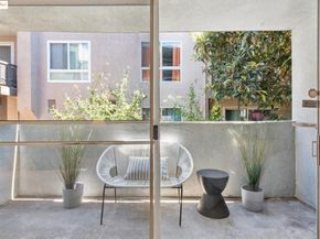 150 Pearl St 212, Oakland CA 94611
