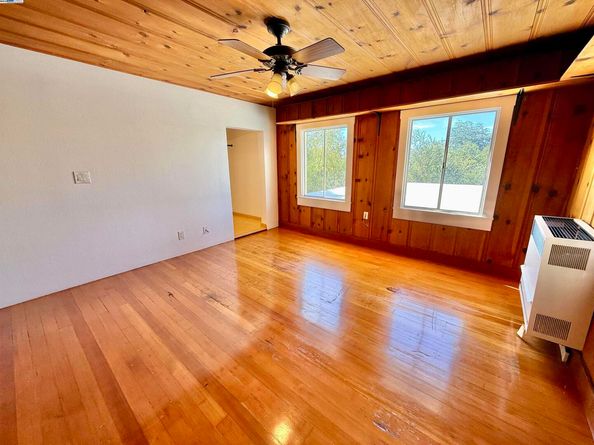 7308 Altura Pl, Oakland CA 94605