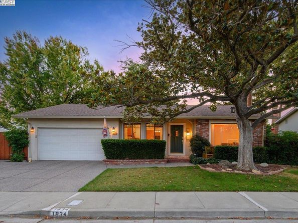 1834 Brooktree Way, Pleasanton CA 94566