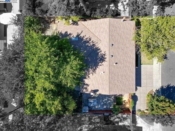 1834 Brooktree Way, Pleasanton CA 94566