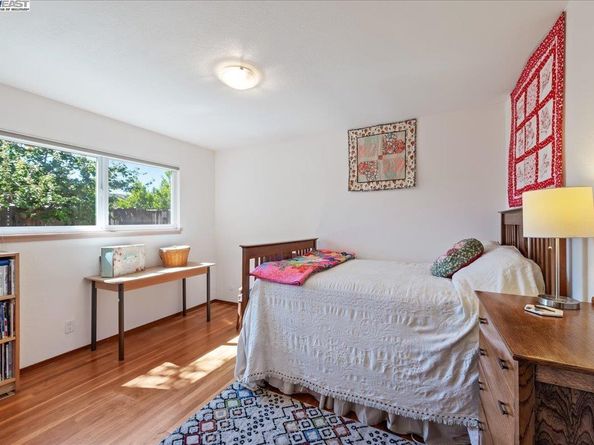 1834 Brooktree Way, Pleasanton CA 94566