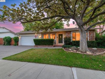 1834 Brooktree Way