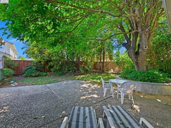 1834 Brooktree Way, Pleasanton CA 94566