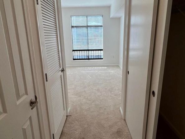 989 Franklin St 621, Oakland CA 94607