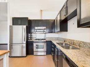 1001 46th St 503, Oakland CA 94608