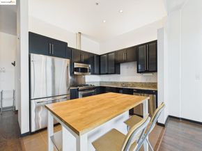 1001 46th St 503, Oakland CA 94608
