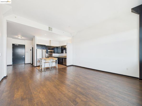 1001 46th St 503, Oakland CA 94608