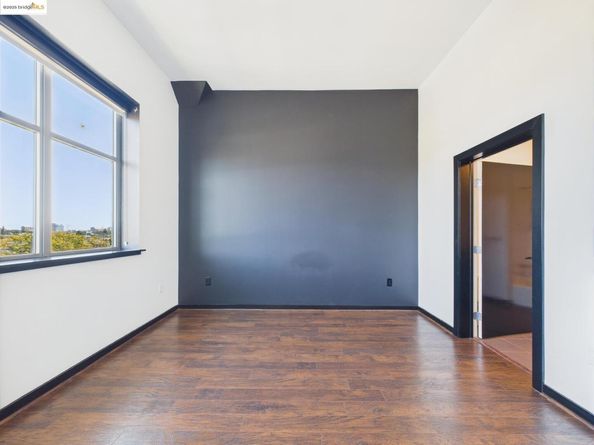 1001 46th St 503, Oakland CA 94608