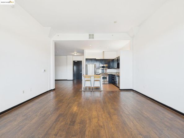 1001 46th St 503, Oakland CA 94608