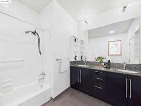 1001 46th St 503, Oakland CA 94608