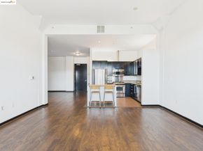 1001 46th St 503, Oakland CA 94608