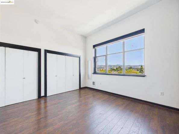 1001 46th St 503, Oakland CA 94608