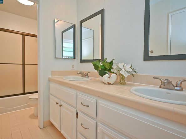 3279 Mt Diablo Court 13, Lafayette CA 94549