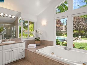 1023 White Gate Rd, Alamo CA 94507