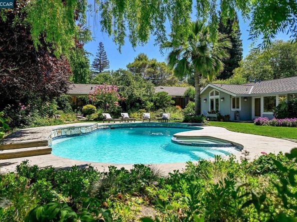 1023 White Gate Rd, Alamo CA 94507