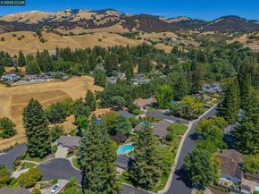 1023 White Gate Rd, Alamo CA 94507