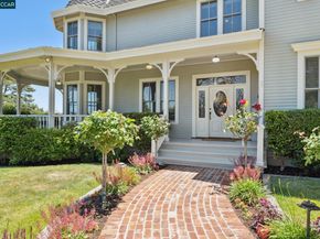 555 Highland Dr, Danville CA 94526