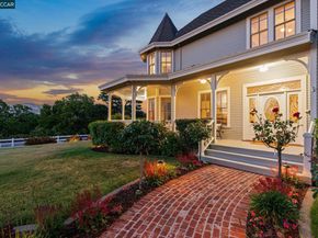 555 Highland Dr, Danville CA 94526
